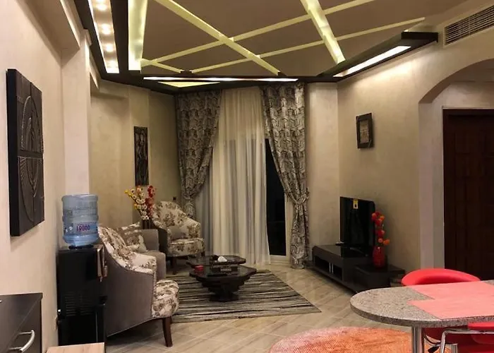 Viva Andalouse Luxury Family Suite, Private & Pool, No Orfi Apartment
