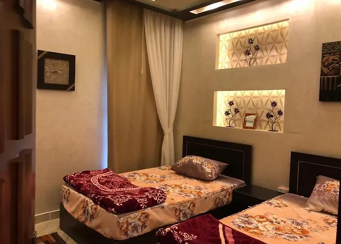 Viva Andalouse Luxury Family Suite, Private & Pool, No Orfi Apartment